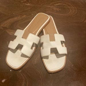 Kaitlyn Pan Sandals